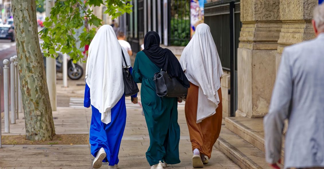 Muslimské bratrstvo se snaží infiltrovat do německé SPD a zavést v zemi právo šaría - Echo24.cz